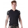 Grossiste sous-vêtement homme T-shirt noir sexy armée déco camouflage sur les manches et col rond ouvert