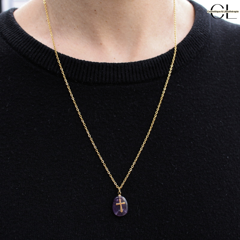 Collier chaine en acier inoxydable doré  avec pierre Améthyste A et Croix