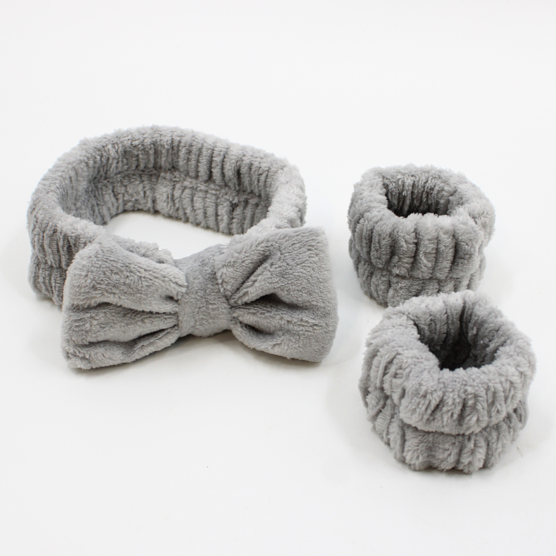 Set bandeau de démaquillage avec bracelets de poignets gris